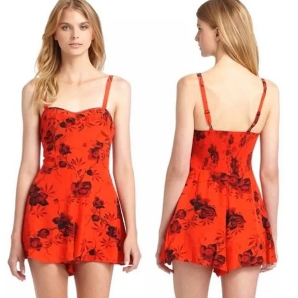 Free People Candy Pin-Up Red Floral Romper 2 S Red Dark Romantic Whimsygoth - Picture 11 of 11